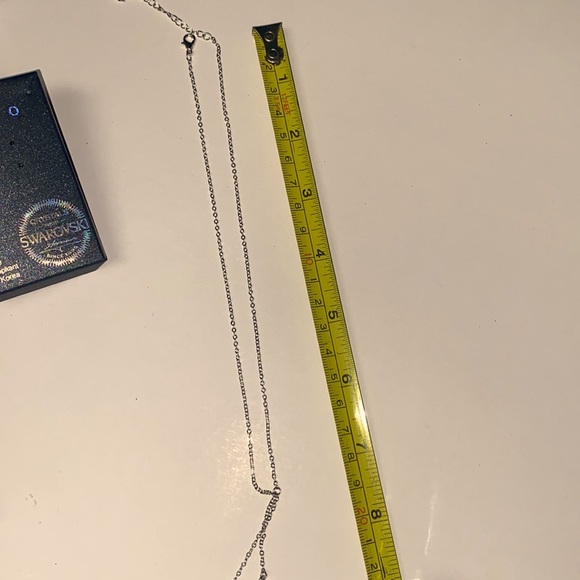 Swarovski crystals used in necklace & earrings Auth. code verification avail. - Picture 8 of 10